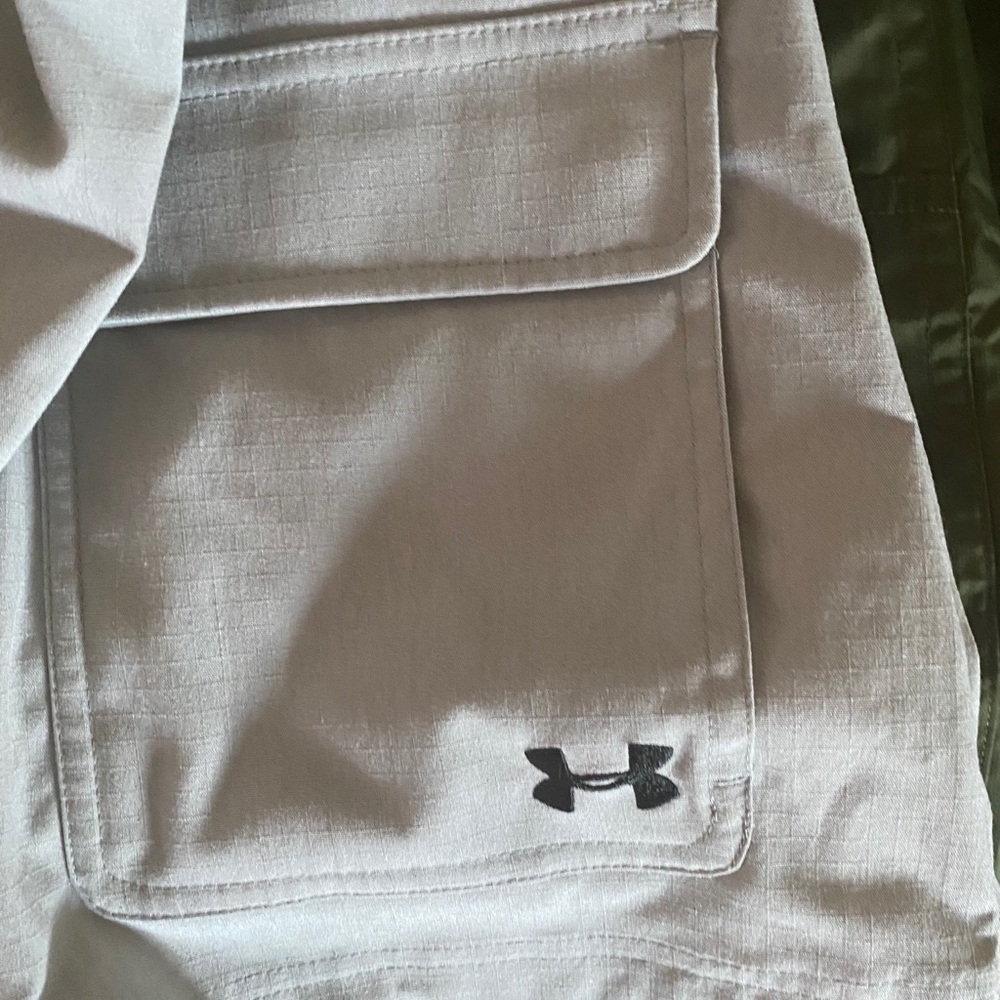Under Armour Jacket - Picture 3 of 4